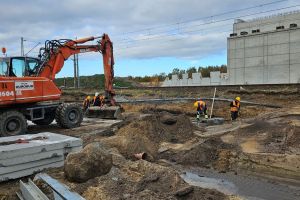 20231107_przygotowywanie podłoza dla wykonania betonu podkładowego na podporzez nr P2 obiektu WD-9.jpg