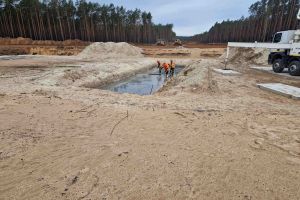 betonowanie podkładu pod fundamenty WŁ1`.jpg